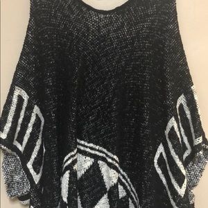 Forever 21 • poncho